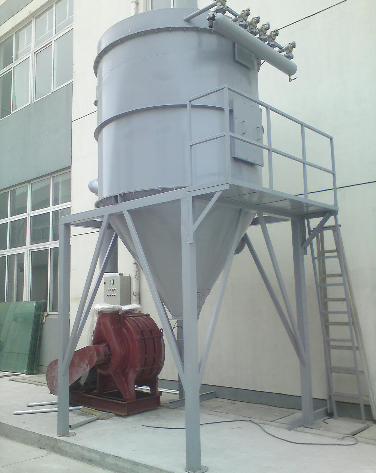 高壓負(fù)壓圓筒除塵器,