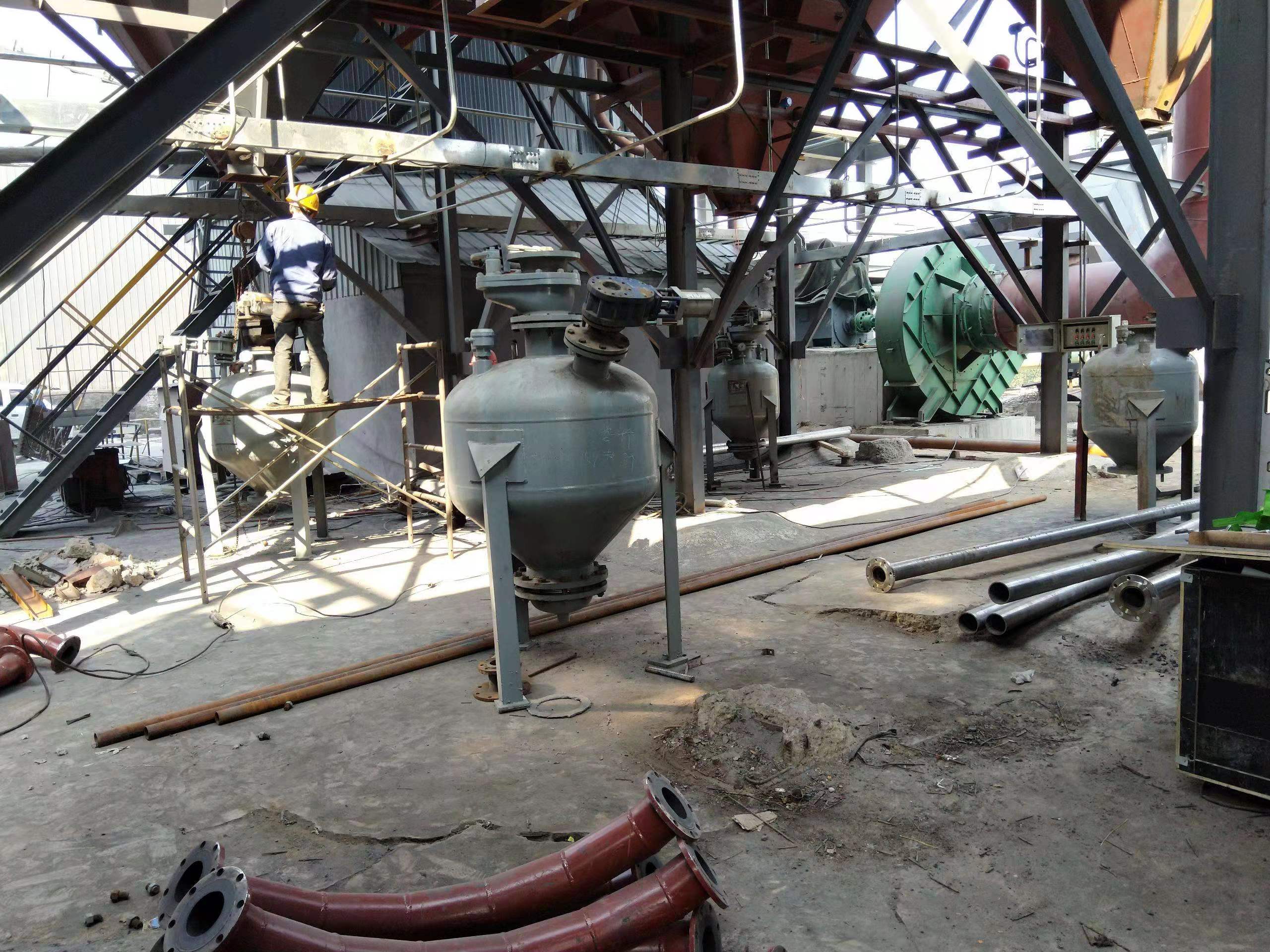 ������������ݔ��ϵ�y�������ϵ�ԭ�����